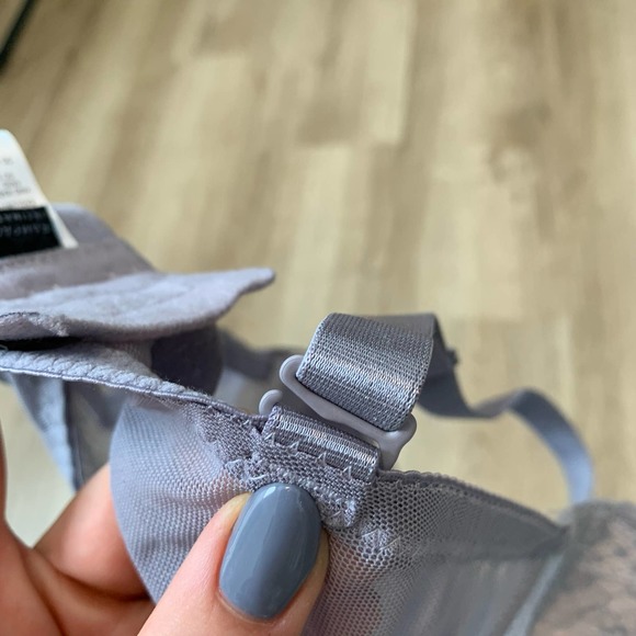 Rampage Intimates Womens Bra Size 42D Casual 3-Hook Light Purple Lacy Padded - Picture 16 of 16